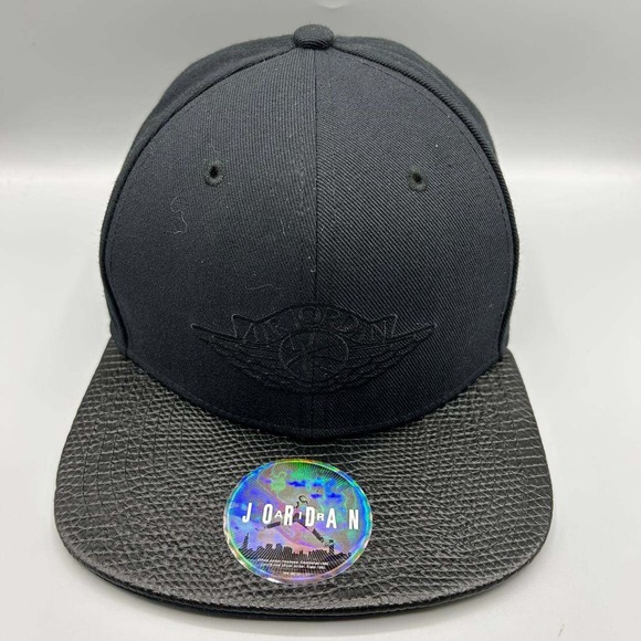 Air Jordan Wings Hat Men Black Embroidered Jumpman Snap Back Cap Cow Leather